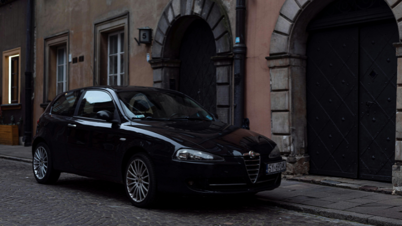 Sérgio Bento De Araújo analisa se os hatchbacks seguem como opção inteligente em economia, seguro e prazer ao dirigir.