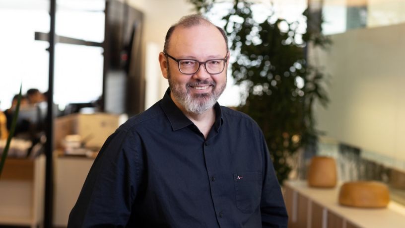 Menos chefes, mais autonomia: A nova estrutura das empresas tech Murilo Moura Alencar